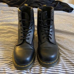 Dr. Martens - 1460 8 Eye Boots